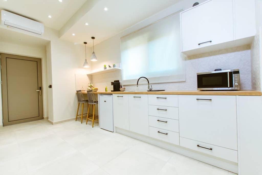 אלאפוניסי Iliovasilema Apartments מראה חיצוני תמונה