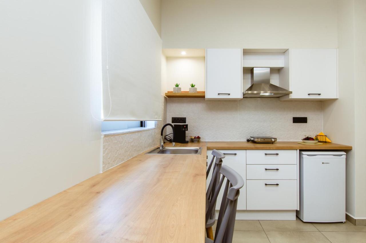 אלאפוניסי Iliovasilema Apartments מראה חיצוני תמונה